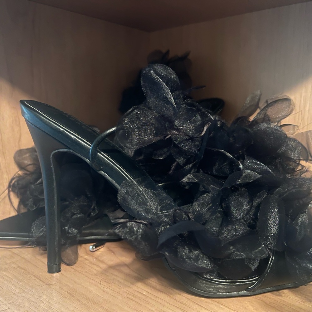 Chic Black Floral Women's Heels